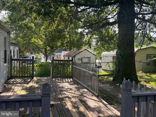 282 STANLEY TER, Brooklyn, MD 21225