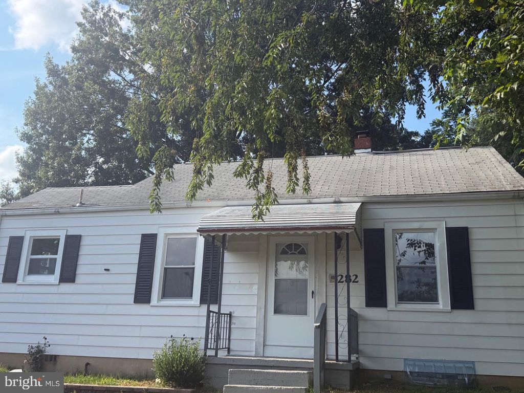 282 STANLEY TER, Brooklyn, MD 21225