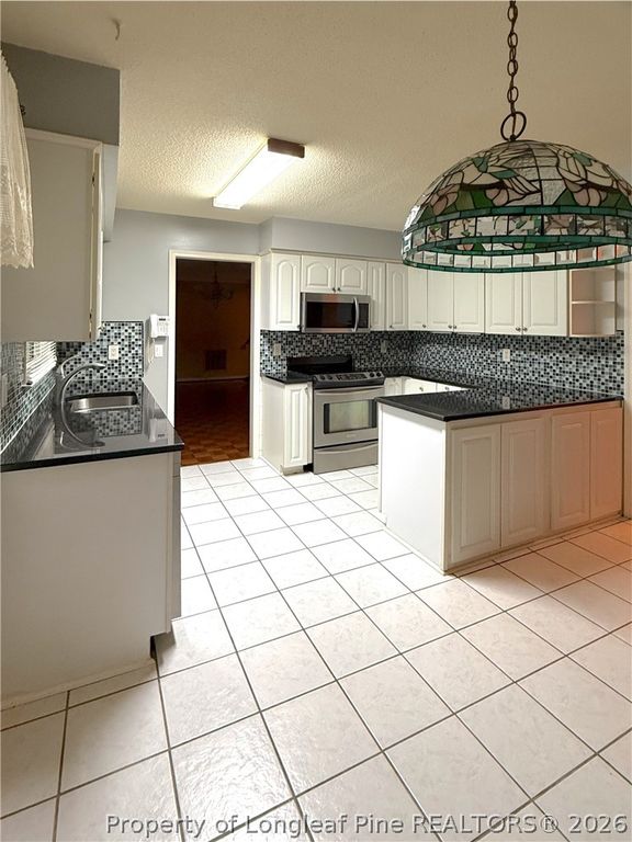 5622 Weatherford Road, Fayetteville, NC 28303 — photo 17