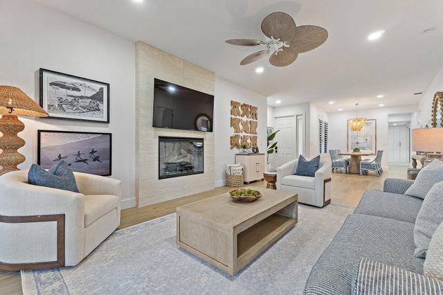 150 Old Meadow Way, Palm Beach Gardens, FL 33418