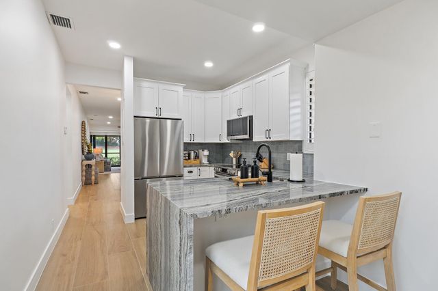 150 Old Meadow Way, Palm Beach Gardens, FL 33418