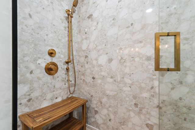 150 Old Meadow Way, Palm Beach Gardens, FL 33418