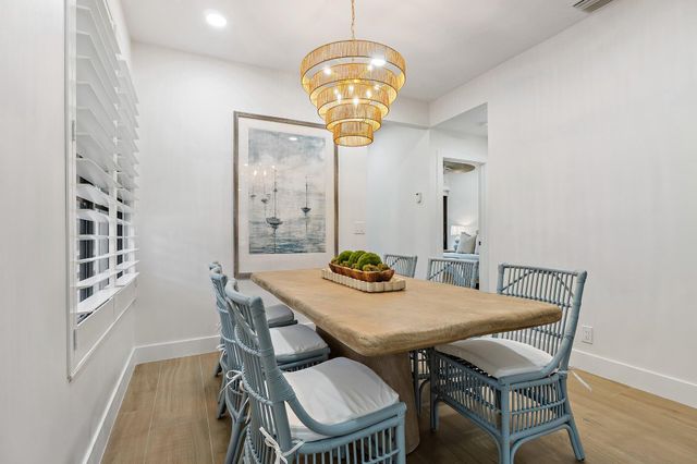 150 Old Meadow Way, Palm Beach Gardens, FL 33418