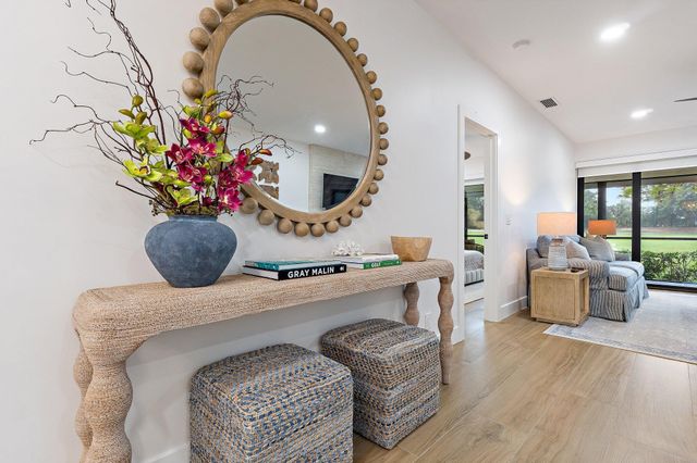 150 Old Meadow Way, Palm Beach Gardens, FL 33418