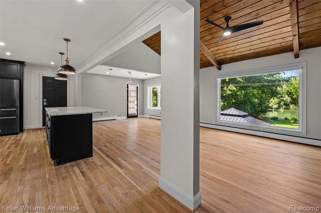 5722 Raven Road, Bloomfield Hills, MI 48301