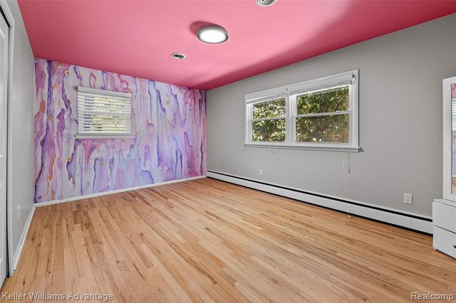 5722 Raven Road, Bloomfield Hills, MI 48301