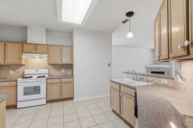 15522 Hazel Thicket Trail, Cypress, TX 77429