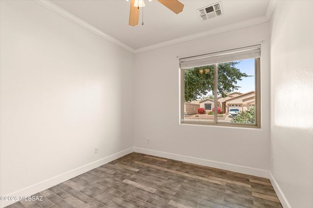 327 W Klinger Canyon Drive, Oro Valley, AZ 85755