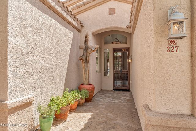 327 W Klinger Canyon Drive, Oro Valley, AZ 85755
