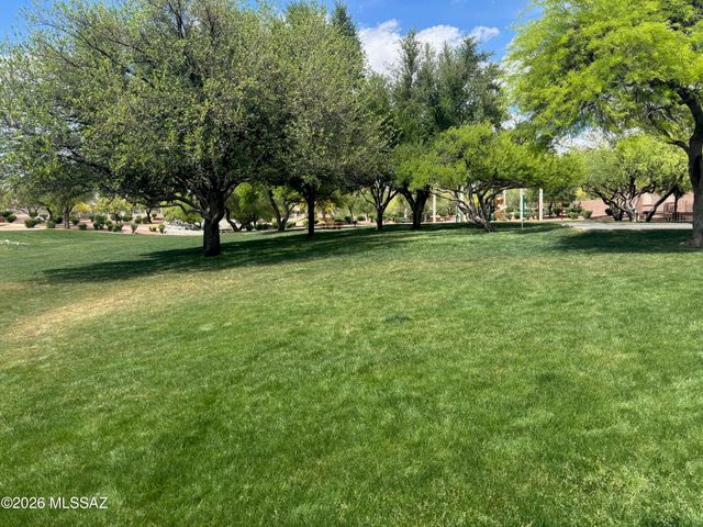 327 W Klinger Canyon Drive, Oro Valley, AZ 85755