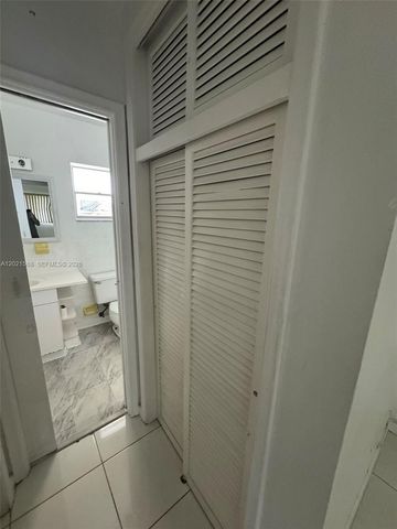20201 NE 29th Court D329, Aventura, FL 33180