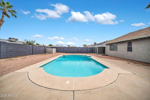 7138 W CHOLLA Street, Peoria, AZ 85345