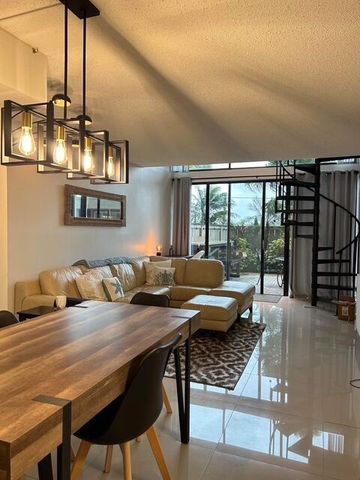 1830 Embassy Drive 123, West Palm Beach, FL 33401