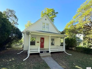 3231 W Street, Lincoln, NE 68503