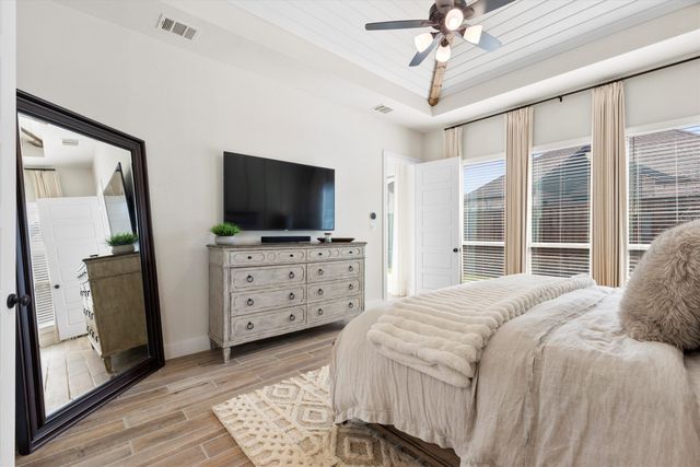 2209 Moore Valley Drive, Mckinney, TX 75071