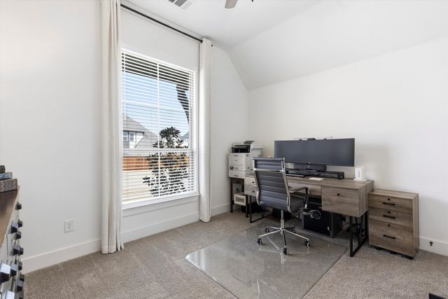 2209 Moore Valley Drive, Mckinney, TX 75071