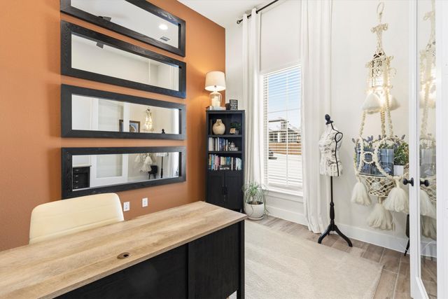 2209 Moore Valley Drive, Mckinney, TX 75071