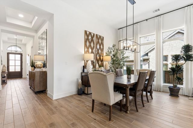 2209 Moore Valley Drive, Mckinney, TX 75071