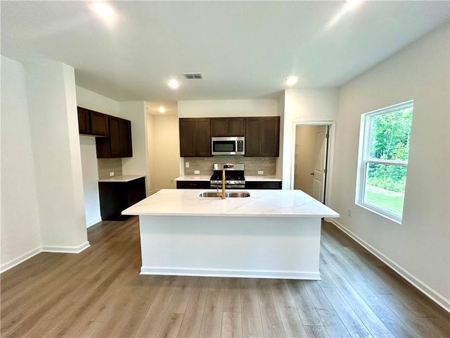 5364 Heron Bay Boulevard, Locust Grove, GA 30248