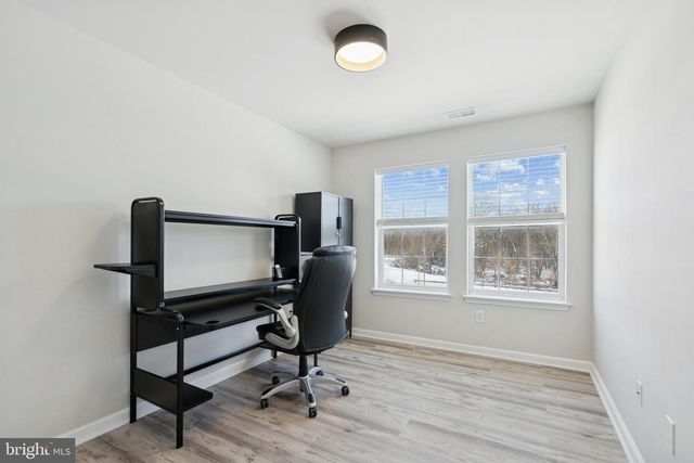 12 PALERMO LN, Mount Laurel, NJ 08054