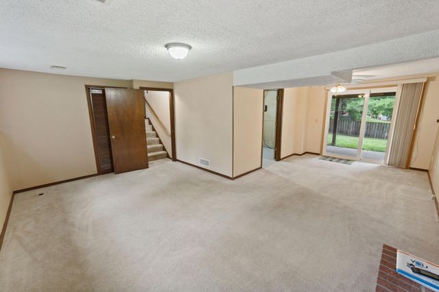8653 Brant Street NE, Circle Pines, MN 55014