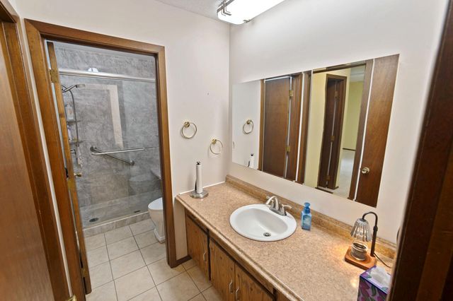 8653 Brant Street NE, Circle Pines, MN 55014