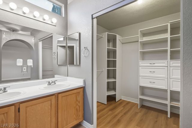 863 Brass Ring Road, Las Vegas, NV 89123