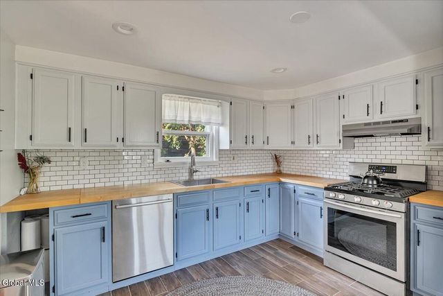 138 Elm Street, Saratoga Springs, NY 12866