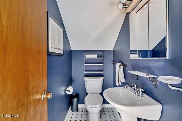 138 Elm Street, Saratoga Springs, NY 12866