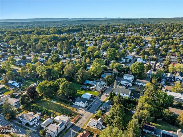 138 Elm Street, Saratoga Springs, NY 12866