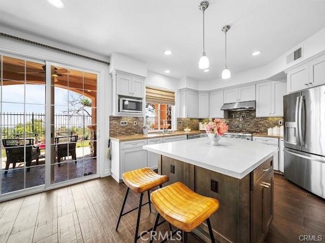 632 Hartwell Court, Altadena, CA 91001
