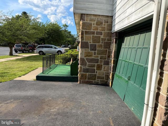 45 N 31ST ST, Camp Hill, PA 17011