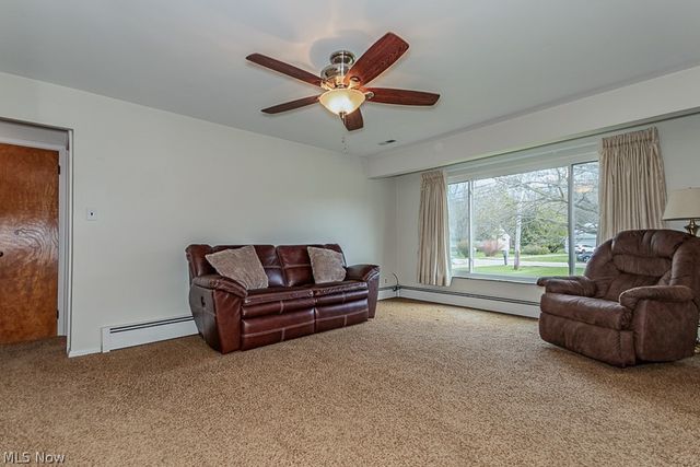 400 Harris Road, Richmond Heights, OH 44143