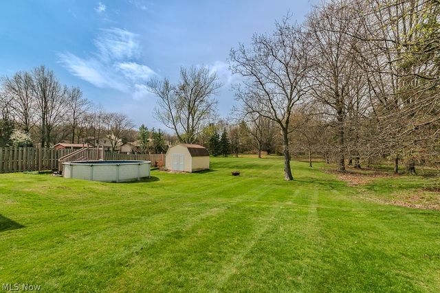 400 Harris Road, Richmond Heights, OH 44143