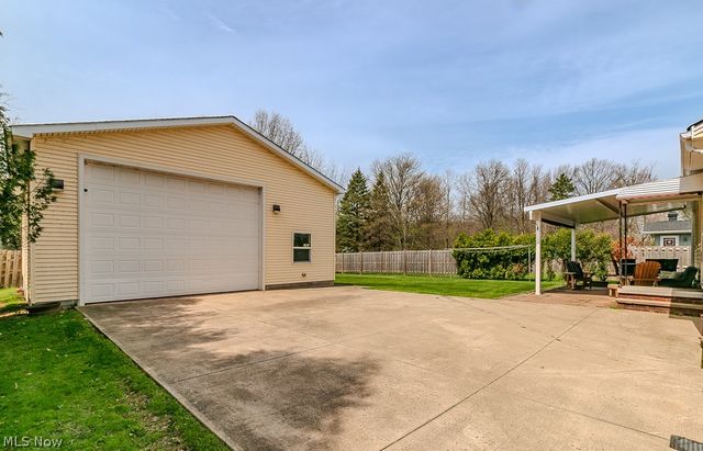 400 Harris Road, Richmond Heights, OH 44143