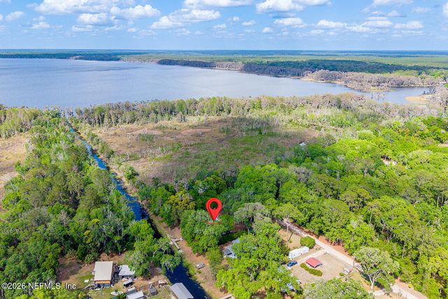 6308 ISLAND Road, Melrose, FL 32666