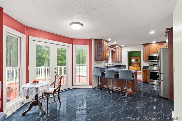 974 Pinewood Trail NE, New Salisbury, IN 47161