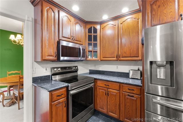 974 Pinewood Trail NE, New Salisbury, IN 47161