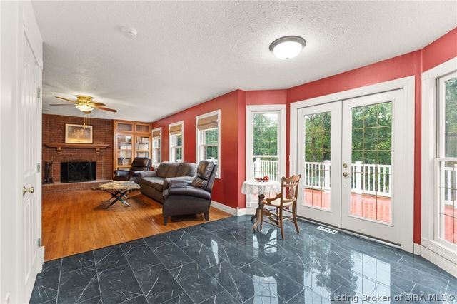 974 Pinewood Trail NE, New Salisbury, IN 47161