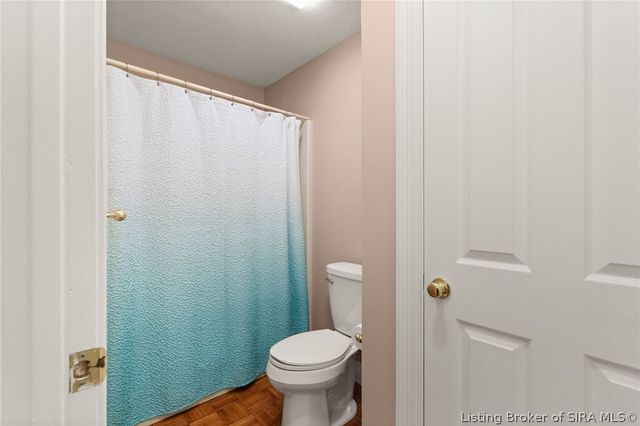 974 Pinewood Trail NE, New Salisbury, IN 47161