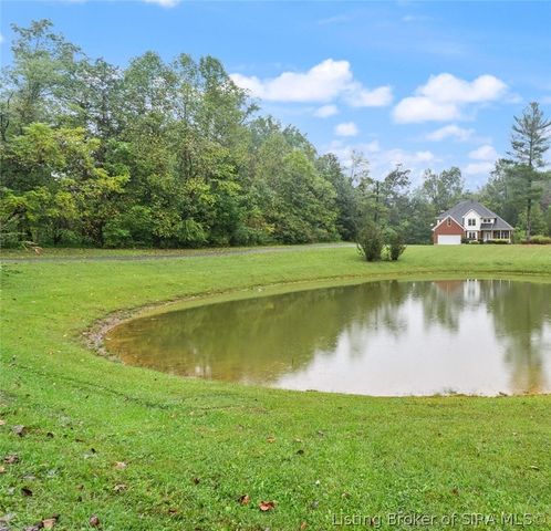 974 Pinewood Trail NE, New Salisbury, IN 47161