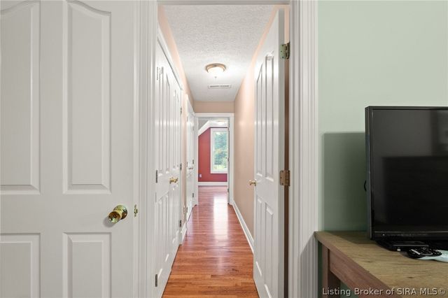 974 Pinewood Trail NE, New Salisbury, IN 47161