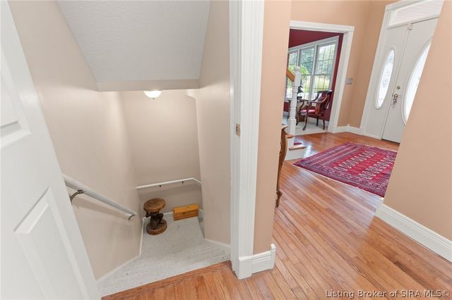 974 Pinewood Trail NE, New Salisbury, IN 47161