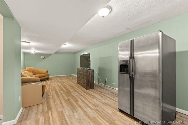 974 Pinewood Trail NE, New Salisbury, IN 47161