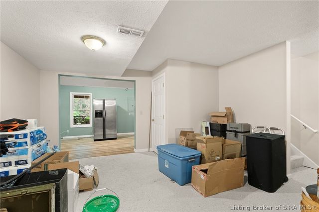 974 Pinewood Trail NE, New Salisbury, IN 47161