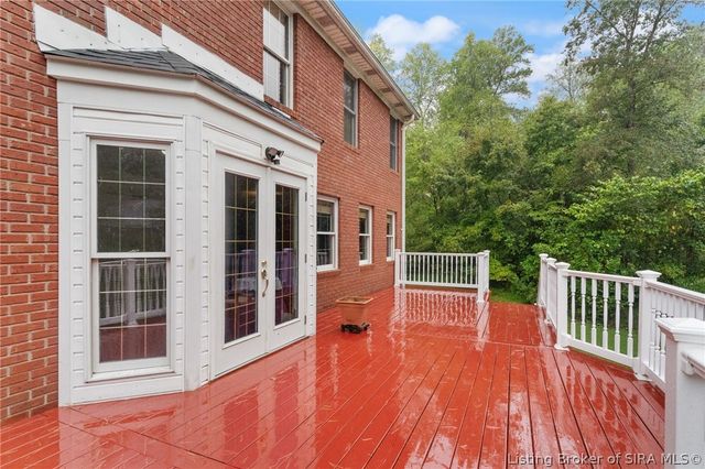 974 Pinewood Trail NE, New Salisbury, IN 47161