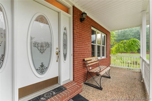 974 Pinewood Trail NE, New Salisbury, IN 47161