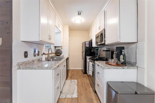 5132 Amesbury Drive 106, Dallas, TX 75206