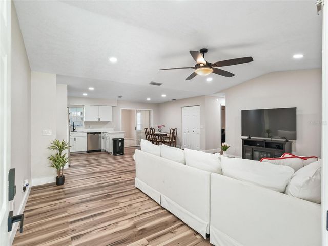 6006 NW 62ND PLACE, Ocala, FL 34482