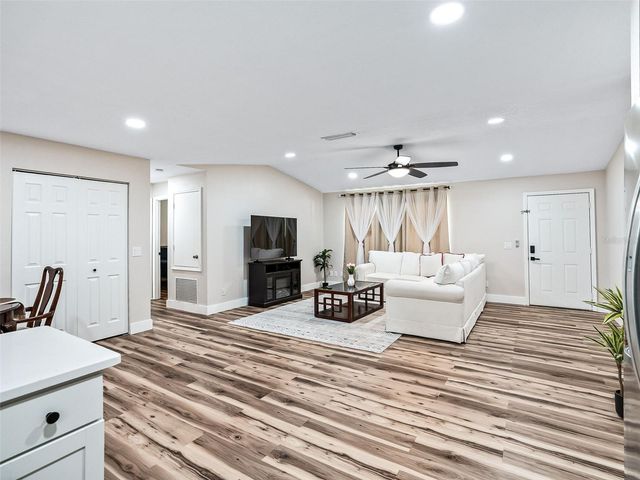 6006 NW 62ND PLACE, Ocala, FL 34482